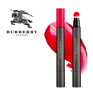 NWT BURBERRY LIP VELVET CRUSH MAGENTA No. 52 LIPSTICK